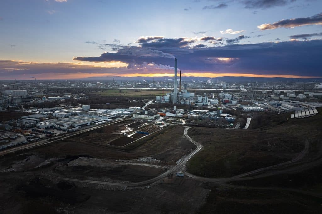 Sustainable Waste Recycling Plant